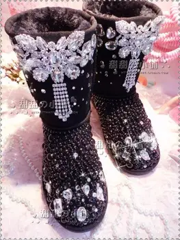 Linda borboleta pérola negra cheia de diamante do cristal de neve, botas de couro da jóia botas de neve