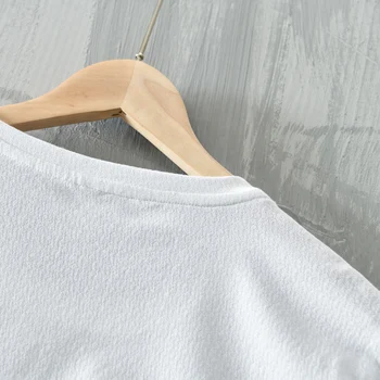 2020 Verão novo casual manga curta t-shirt dos homens de marca branca da forma t-shirts para os homens de pescoço redonda bordado tshirt mens camiseta