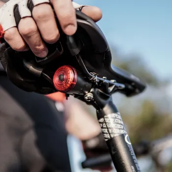 6 modos de flash Inteligente Bicicleta Bicicleta Luzes de Freio de Aviso Automático de Detecção de Ciclismo de Estrada de Bicicleta de Cauda Luz Traseira Lâmpada Acessórios