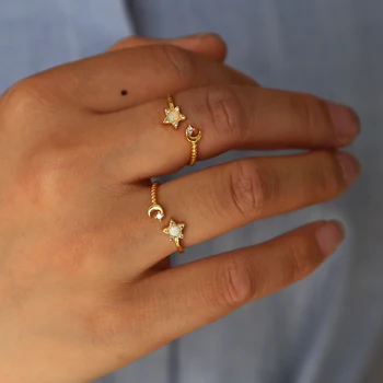 De qualidade superior, simples e delicados anéis de cor de ouro fino rodada opala cz lua estrela anel de yong menina senhora presente delicado fogo Branco opal ring