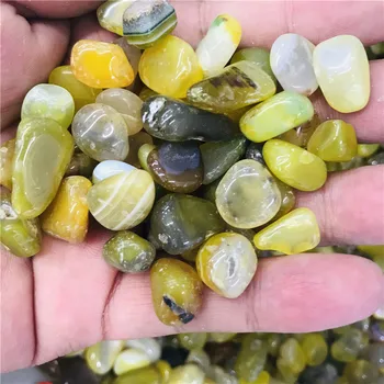 Natural topázio gem crystal amostras de cristais de cura com pedras naturais e minerais de paisagens de aquário