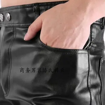 Preto faux couro mens de calças de pés calças moda emenda motocicleta apertado pu calças para homens de personalidade pantalon homme