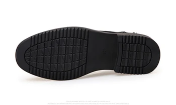 2020 Recém-Homens de Qualidade em Couro Genuíno Sapatos Sociais de Tamanho 36-44 Topo de Cabeça de Couro Outono Sapatos de Escritório Macio Homem Vestido de Sapatos