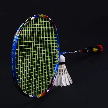 Ultraleve 8U 62-65 g de Fibra de Carbono Raquete de Badminton Strungs Profissional Ofensivo Raquetes G5 22-30 lbs Sacos de Seqüência de caracteres de Esportes de Raquete