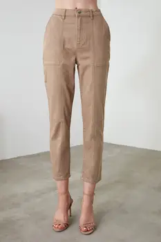 Trendyol Detalhe do Ponto de Cintura Alta Jeans Slim Fit TWOAW21JE0100