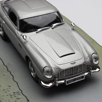 1:43 Escala diecast de metal filme 007 carro modelo de simulação da liga de carro de brinquedo de adultos fãs de coleta de presente de interiores, decoração de exibição