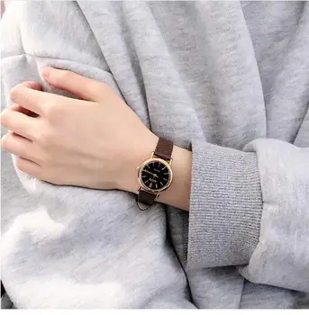 De couro simples, quadrado Pequeno mostrador do relógio de Moda as Mulheres se vestem de relógios de Pulso minimalista fresco fêmea horas de relógio relógio de luxo