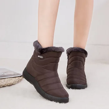 2020 Novas Botas de Neve Botas femininas Estrangeiros e a versão coreana de Martin Botas femininas pôs os pés das mulheres sapatos de algodão grande 43