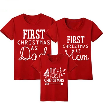1pcs Primeiro Natal Como Mãe Pai T-shirt divertida Família de Correspondência de Natal Camiseta Mamãe o Papai do Bebê Manga Curta Camiseta Vermelha Roupas