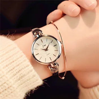 Simples de prata mulheres pulseira relógios de aço inoxidável com alça fina 2018 alta qualidade senhoras quartzo relógio de pulso presentes relógio
