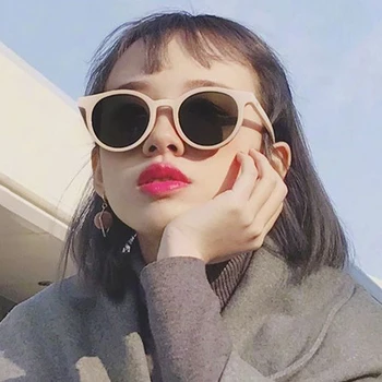 2019 Novo Óculos estilo Olho de Gato Mulheres Marca o Designer de Moda Vintage Rodada de Óculos de Sol Preto Branco Feminino Tons UV400 Óculos