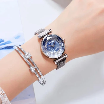 Luxo Gem de Flores de Corte Eléctrico Mulheres Relógios de Ímã de Malha Banda de Strass de Quartzo relógio de Pulso Feminino Relógio de Diamantes zegarek damsk