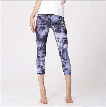 Alta Qualidade Sportswear Poliéster e Elastano Capri Leggings Personalizadas Mulher Impressão por Sublimação de Calças de Yoga
