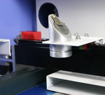 Laser área de gravação 300 * 200 mm 110 / 220v máquina de corte a laser de 50W máquina de gravação a laser