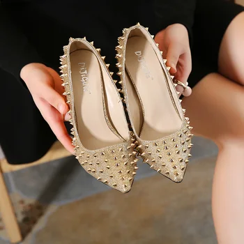 NIUFUNI 2020 Verão Rebite de Pontas Finas e Salto Alto Fino com pouca Boca Sapatos de Festa de Casamento Sapatos de Vestido das Mulheres