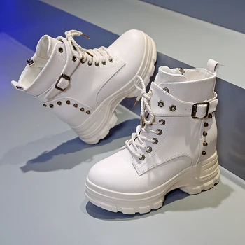 Novo 2020 Aumtun Inverno Mulheres Ankle Boots 8CM Saltos de Sapatos de Plataforma Rebites de motos Botas de Mulher de Preto Chunky Tênis