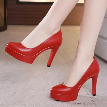 Plus Size 32-43 Estiletes Bombas De Mulheres Sapatos De Casamento Vermelho Branco 2020 Primavera Rasos Salto Alto Sapatos De Senhoras Plataforma De Sapato