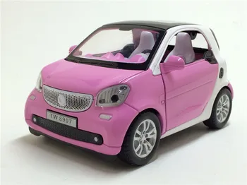 1:32 Escala Smart Fortwo Fundido De Liga De Metal Modelo De Carro Puxar Para Trás Brinquedos Carro Com Som Luz Coleção Frete Grátis