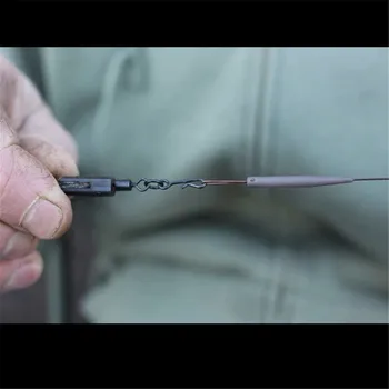 8pcs de Tungstênio anti emaranhado de mangas para a pesca da carpa cor preta muito curta alinhadores gancho link ralos