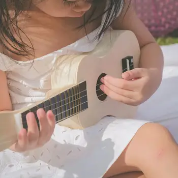 Kmise Ukulele DIY Kit Soprano Baixo Madeira, Construir a Sua Própria Uke com todos os Acessórios para Crianças Handwork Brinquedos Musicais