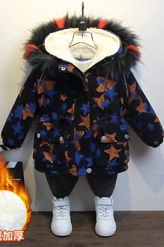 INS QUENTE Bebê Meninos casaco de inverno de impressão estrelas acolchoado de algodão parka de 2 a 9 anos de idade com Capuz Cor de gola de pele de criança roupas de menino