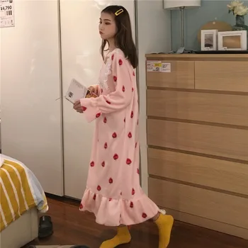 2020 Doce e Suave de Flanela de Babados Nightdress Estilo coreano aluna Solto a Noite Vestidos de Pijamas Mulheres
