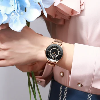 CURREN Mulheres da Moda de pedra de Strass de Relógio de Quartzo Elegante Design Mulheres Relógios de Aço Inoxidável Menina Relógio Feminino de Luxo Reloj Mujer